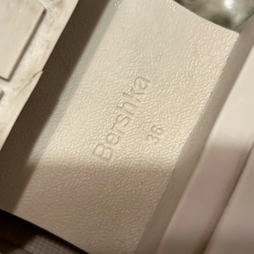 Bershka Platform Chunky Sock Boots Cream / Beige Size 6 - Picture 9 of 10